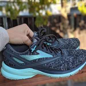 Like new 💎 Brooks Launch 4